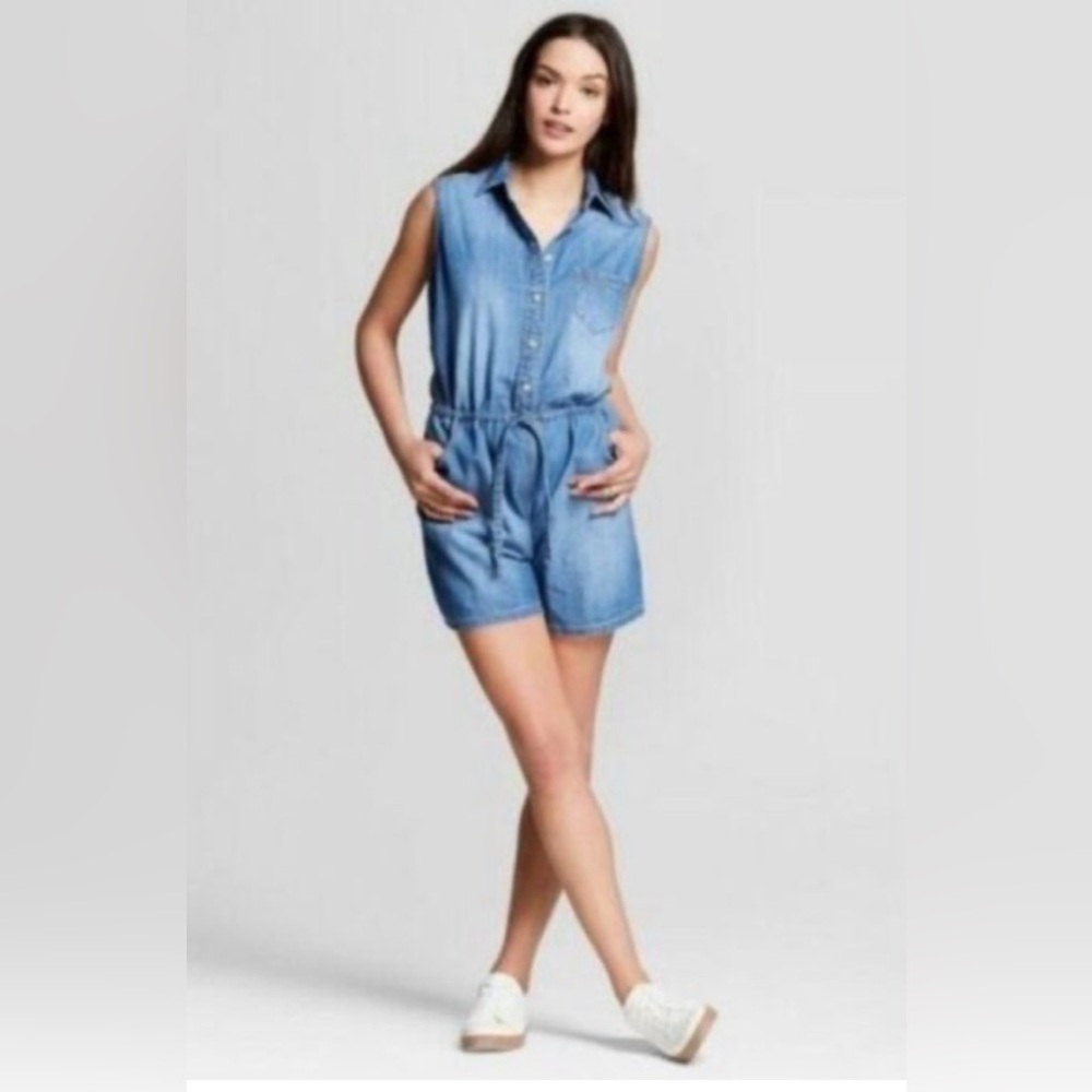 Universal Thread XL Chambray Romper